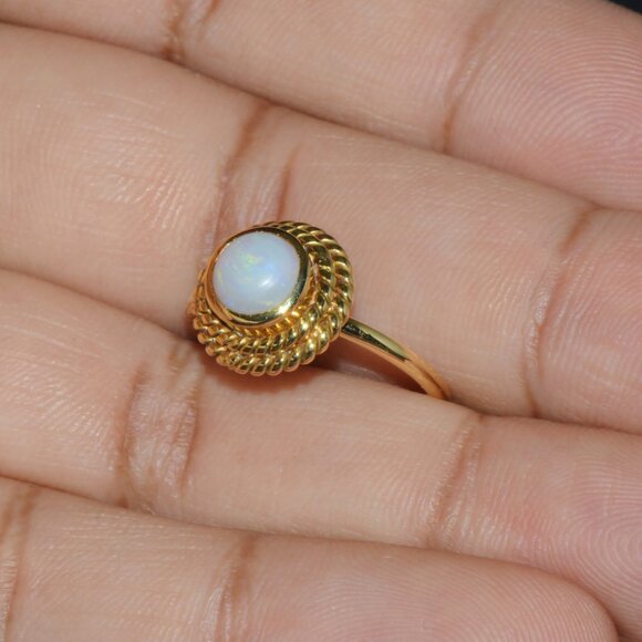 Certified Natural 1.18Cts Cabochon Opal 750 18K Solid Gold Bezel Filigree Ring - Picture 5 of 10